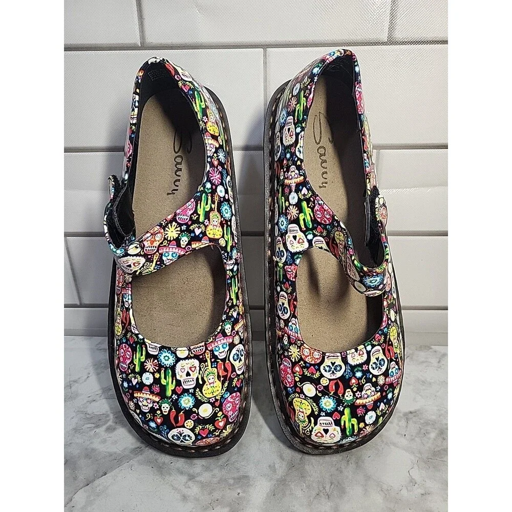 Savvy 9.5M Multicolor Skull Cactus Floral Pattern Work Mary Jane Nursing Shoes - Picture 1 of 7
